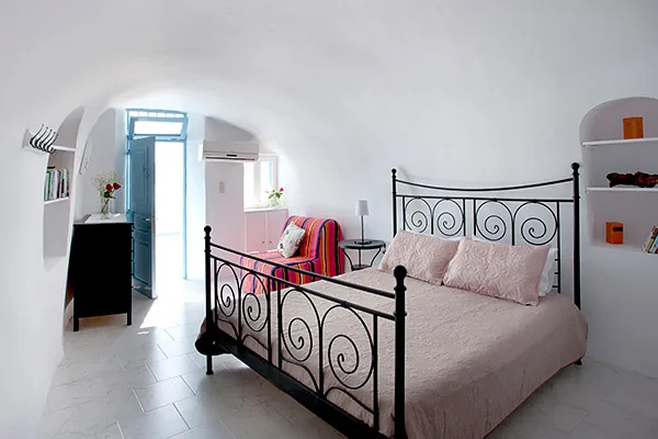 Traditional Cave Studio at Aspa Villas